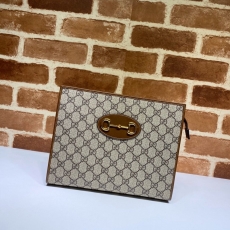 Gucci Clutch Bags